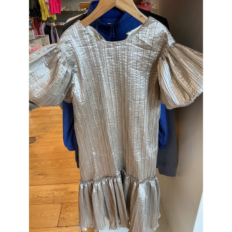 Robe doré