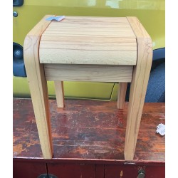 Table de chevet