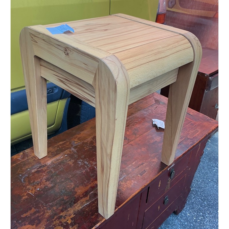 Table de chevet