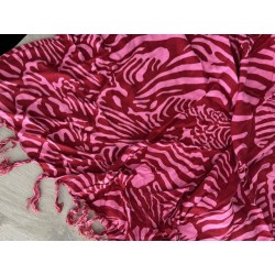 Châle rose zebré