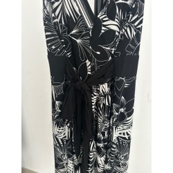 Robe noire et blanche été légère