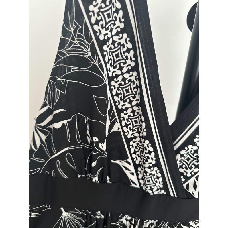 Robe noire et blanche été légère