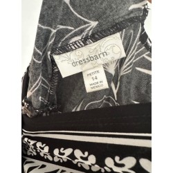 Robe noire et blanche été légère