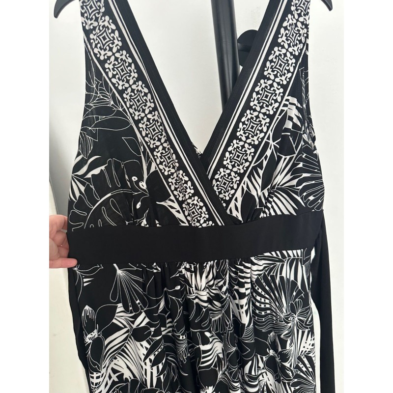 Robe noire et blanche été légère