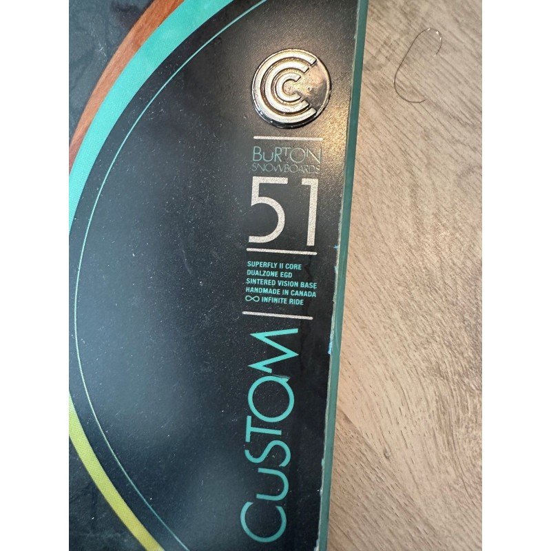 Snowboard Burton Custom 51 avec fixations Burton