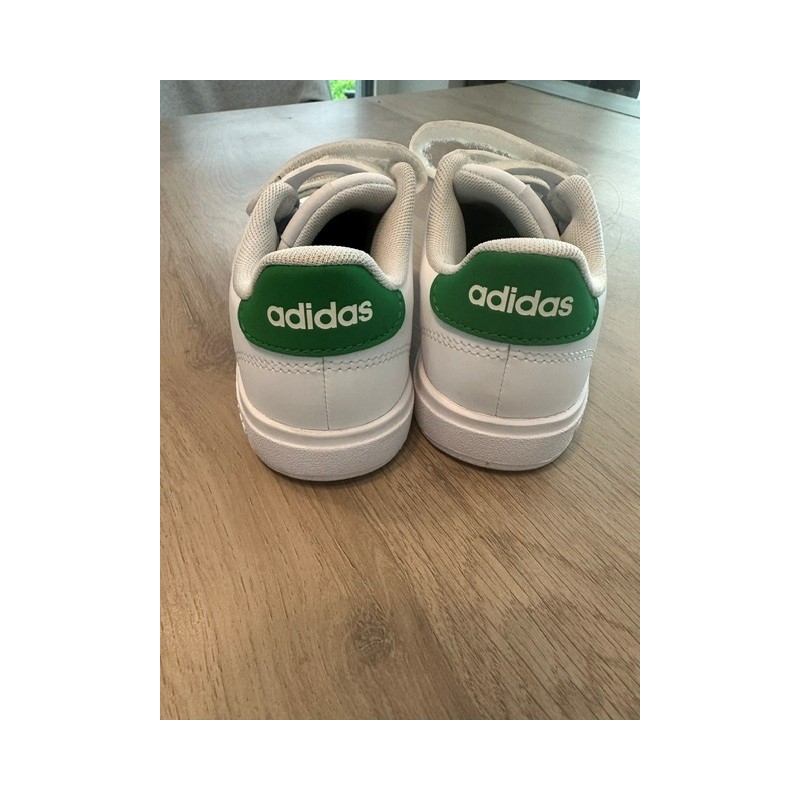 Baskets adidas enfant