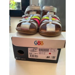 Sandales fille GBB argentées fluo – taille 24