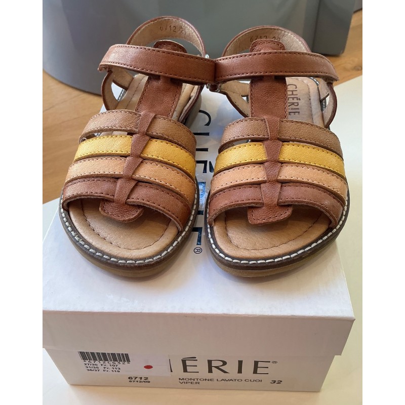 Sandales fille Chérie taille 32