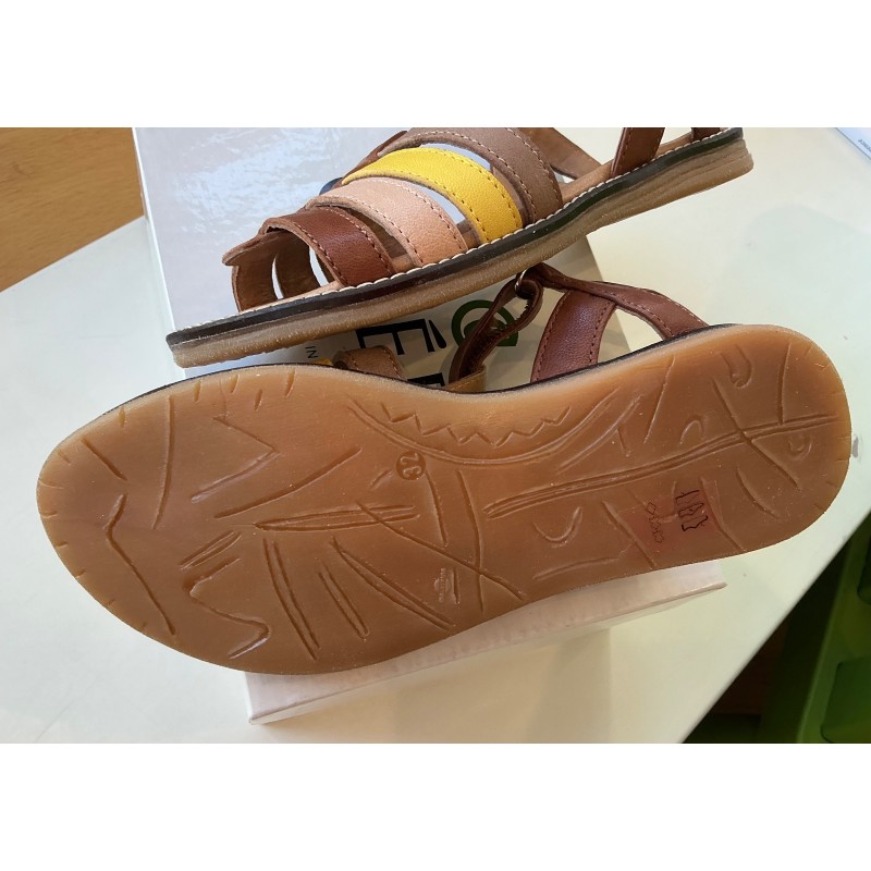 Sandales fille Chérie taille 32