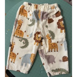 Pantalon Miniolie animaux de la savane – 2-3 ans