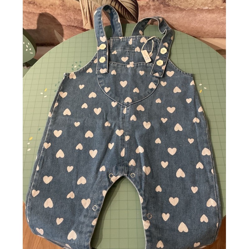 Salopette enfant en jean à motifs cœurs blancs - 3-5 ans